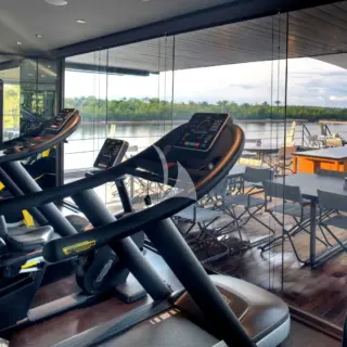 Observation deck gym