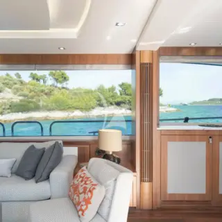 Main Deck - Salon
