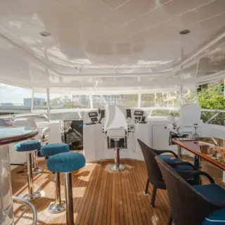 Flybridge