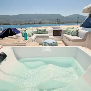Jacuzzi