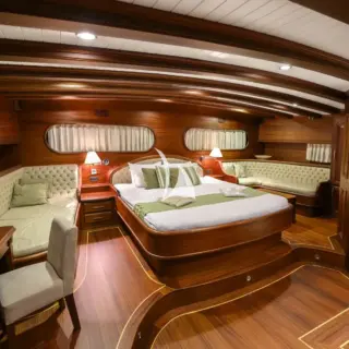 Master suite