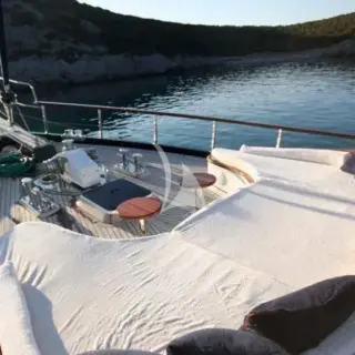 Bow
