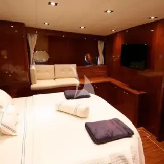 Guest suite
