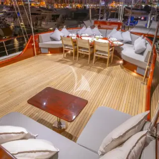 Aft deck