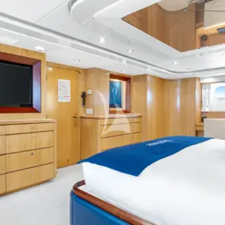 Primary cabin view aft
