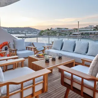 WHITE KNIGHT - Sundeck aft