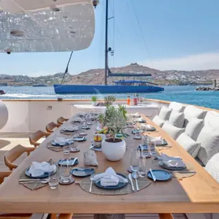 WHITE KNIGHT - Aft deck - dining area