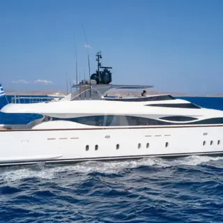 WHITE KNIGHT - Cruise