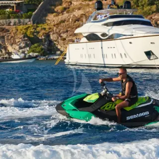 WHITE KNIGHT - Jetski