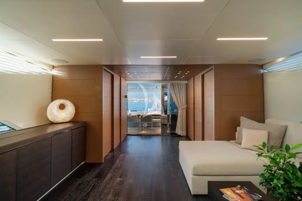 55 FIFTYFIVE - Image 3