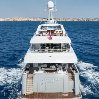 MAXIMILIAN MMIV - Aft decks