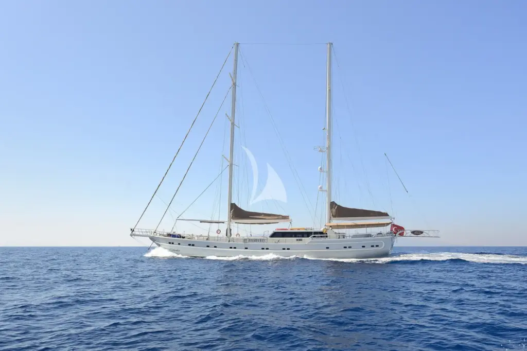 QUEEN OF SALMAKIS - Image 5