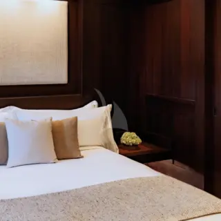 Guest Cabin