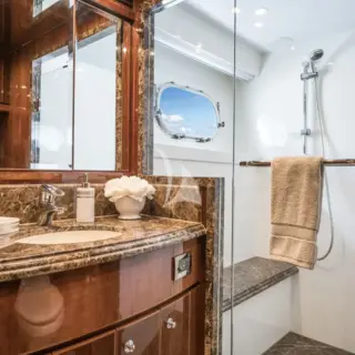 Queen Stateroom 2 Ensuite