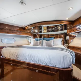 King Forward VIP Stateroom