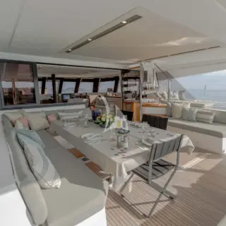 Aft dining area