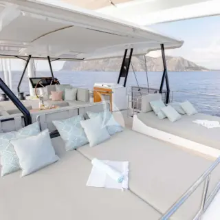 NAMASTE (SAMANA) - Fly bridge sunbeds