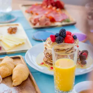 Breakfast time