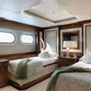 Twin cabin