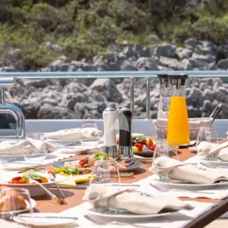 Main Deck - Al fresco Dining