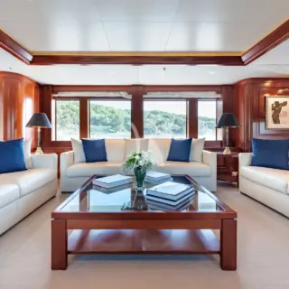 Main Deck - Salon