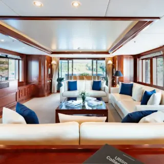 Main Deck - Salon