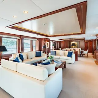 Main Deck - Salon