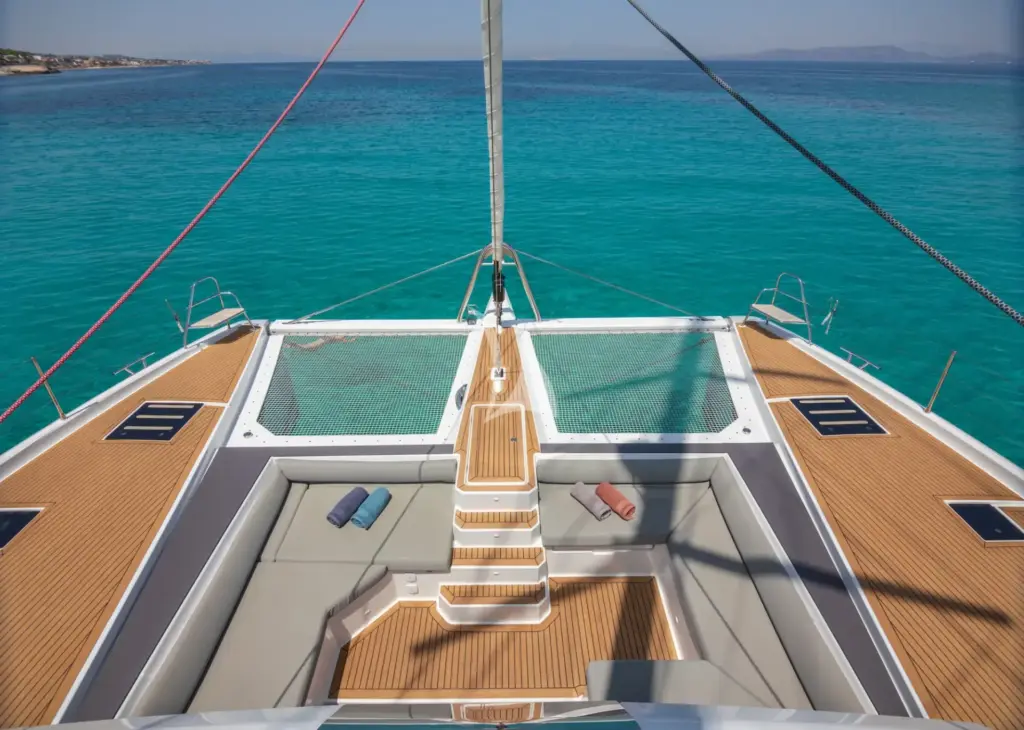 ASTORIA - Front deck