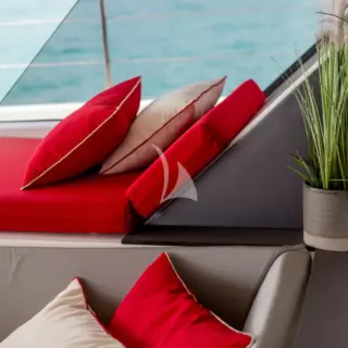 ASTORIA - Aft deck beds