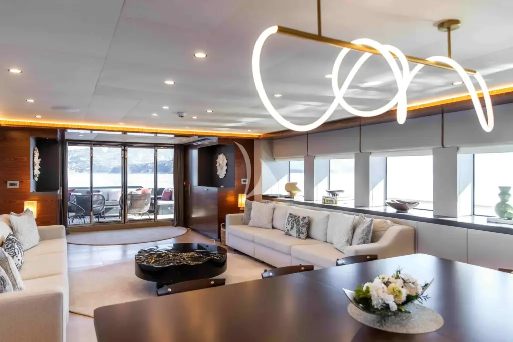 INFINITY NINE - Image 4