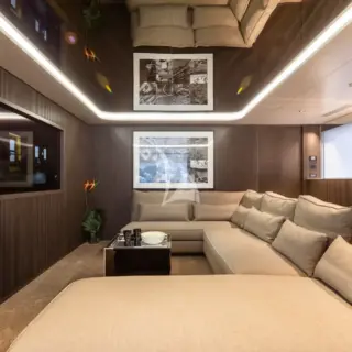 Sky Lounge