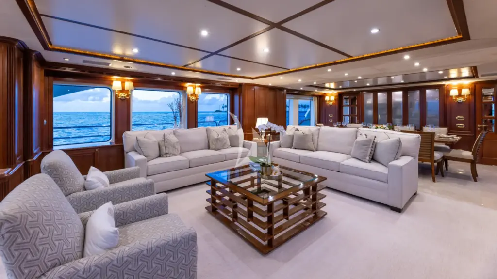 NAMASTE - Main Salon