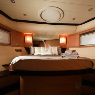 Double Cabin
