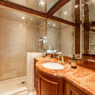 Guest Ensuite