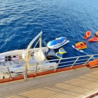 Berrak Su - Image 22