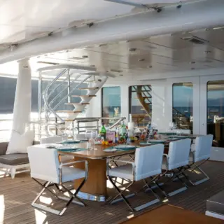 Bridge Deck Aft